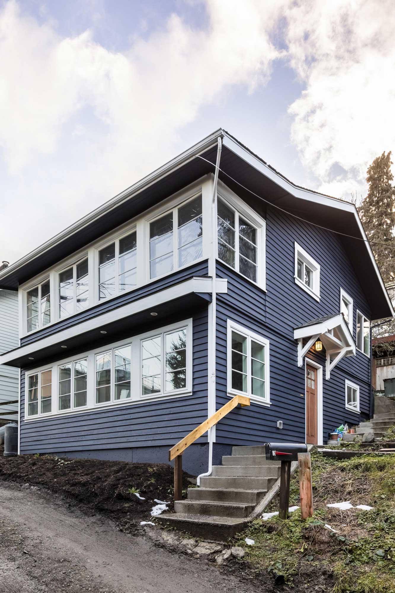 Lake Washington Carriage House Remodel