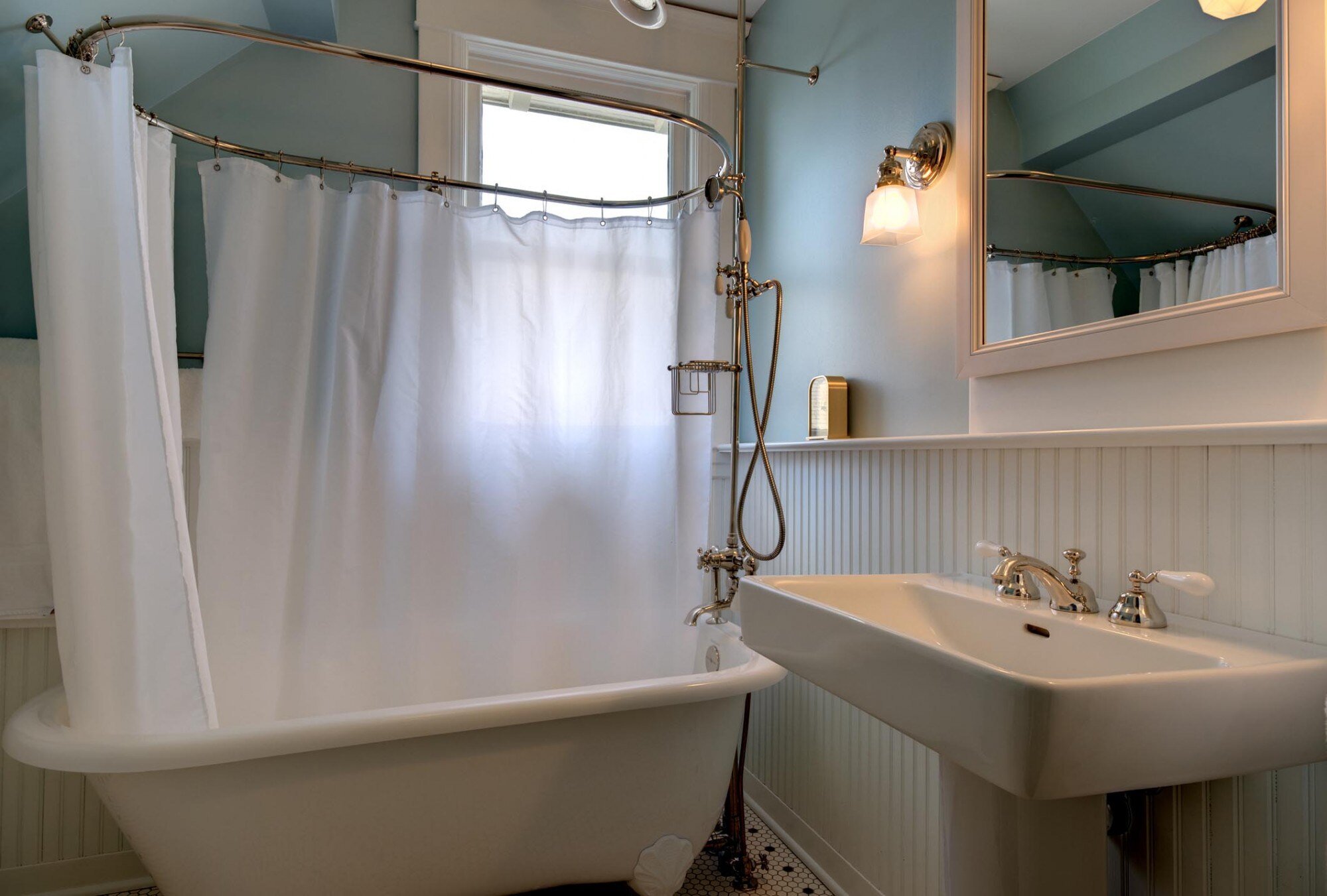 Queen Anne Bathroom Remodel