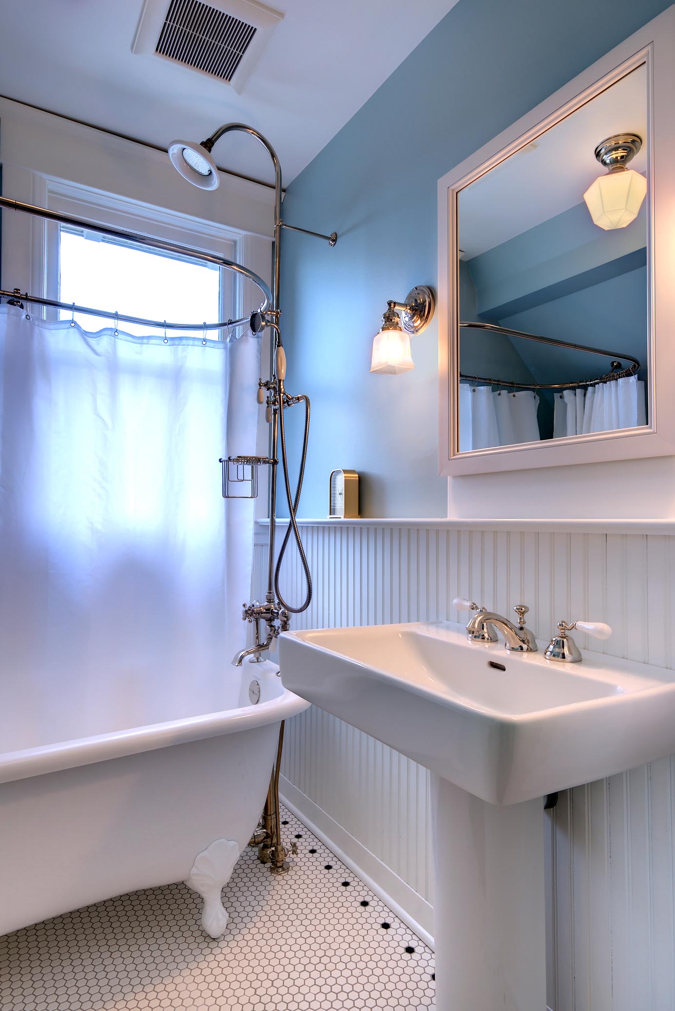 Queen Anne Bathroom Remodel